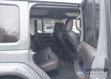 2024 Jeep Wrangler 4-Door Sahara 4X4 из США, поврежденный, VIN 1C4PJXEG9RW355379